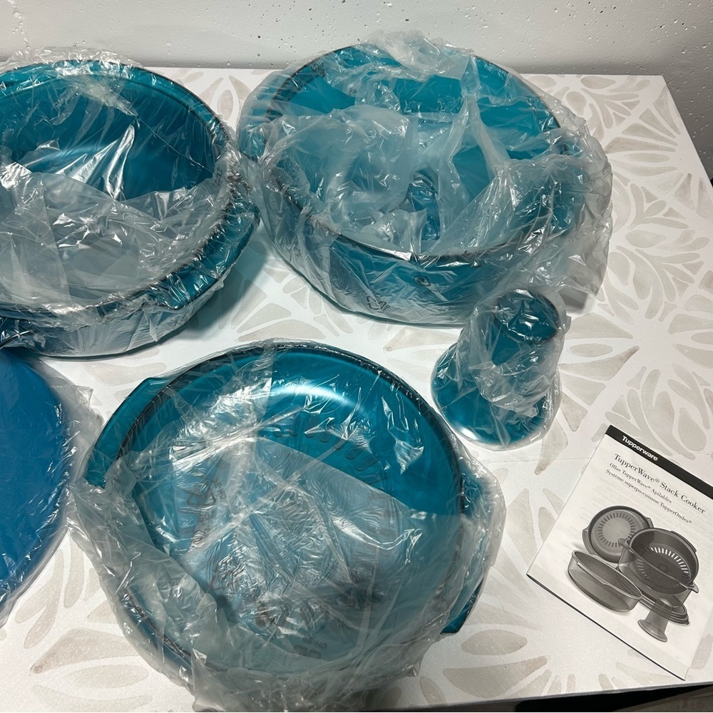 Tupperware Teal TupperWave Stack Cooker Set - Picture 3 of 4